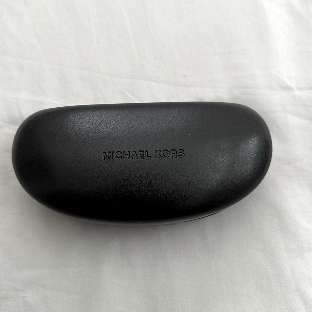 MICHAEL KORS GLASSES CASE BROWN